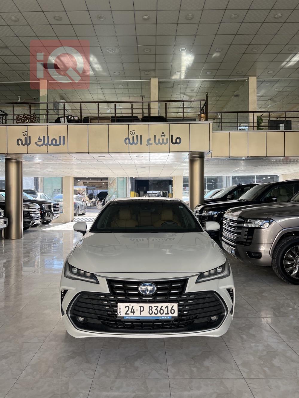 تويوتا أفالون